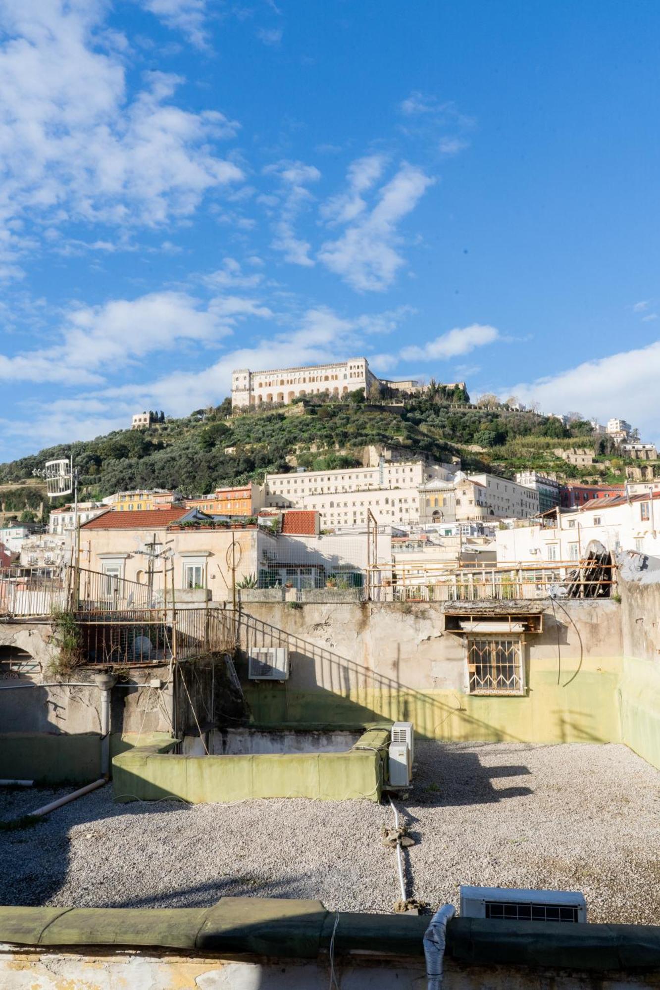 Domus Sibyllina, Palazzo Cavalcanti Nápoles Exterior foto
